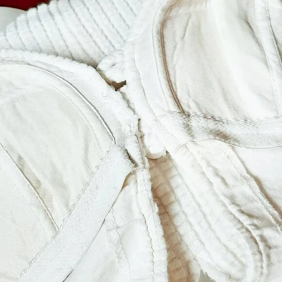 1970s True Vintage White One Piece Knit Swimsuit With A Plunging Open Front - Picture 8 of 13